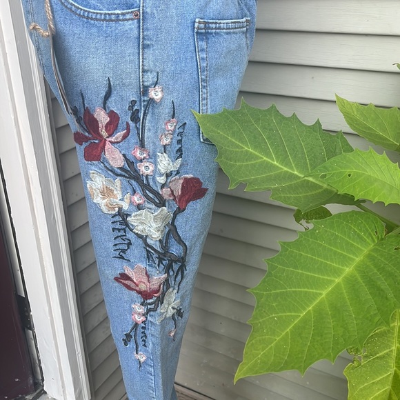 Top Trends vintage mom high waist style jeans, size 12 - Picture 6 of 11